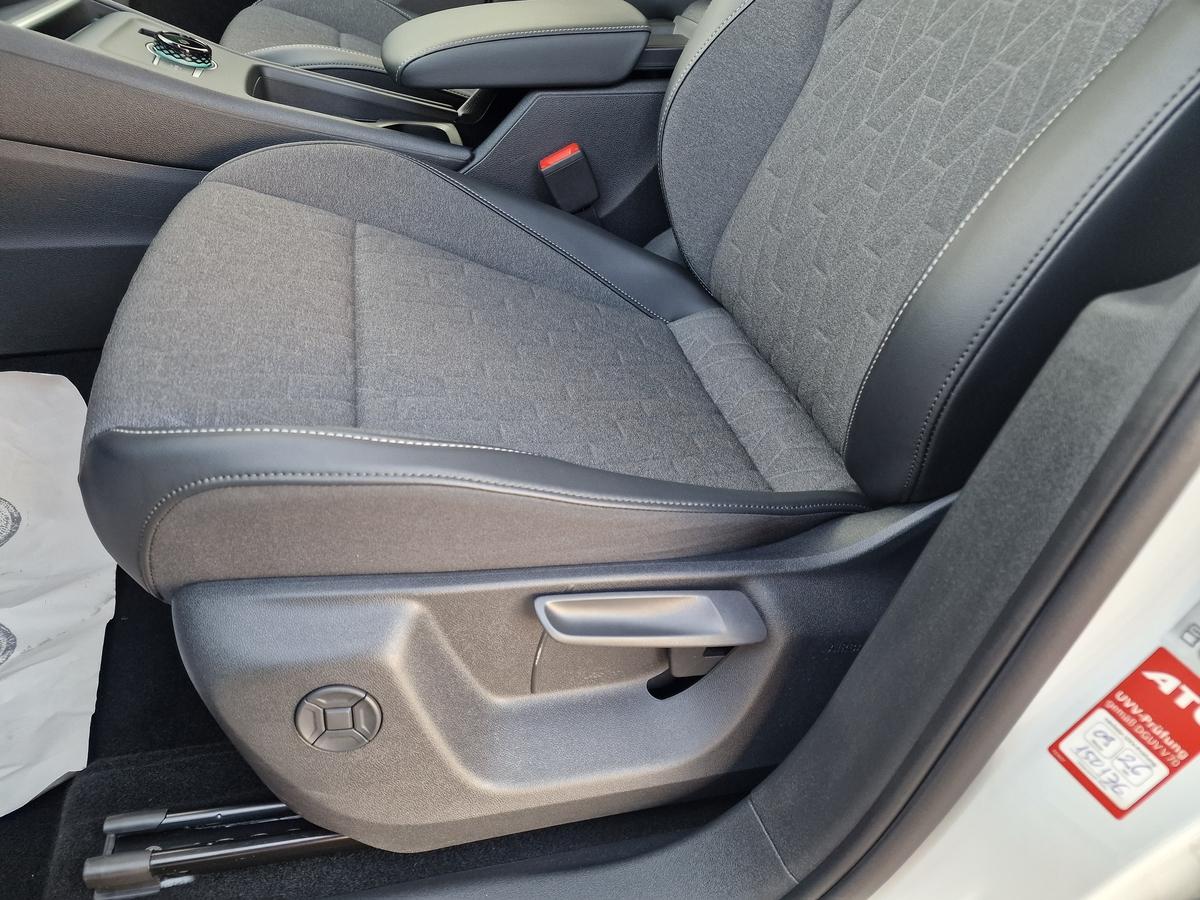 Volkswagen Tiguan 2.0 TDI Style*Virtual Cockpit*R-Cam*DAB*ACC*18 Zoll