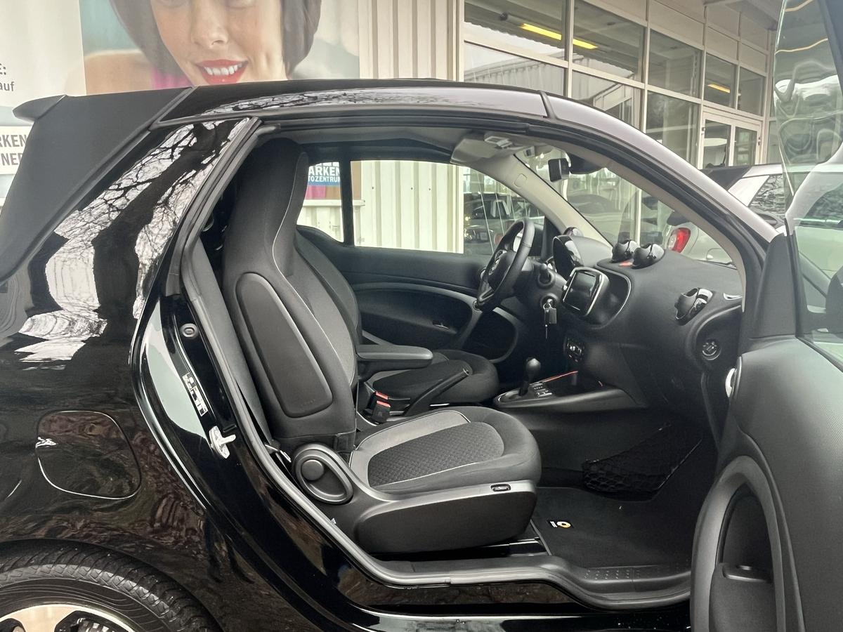 Smart ForTwo EQ cabrio*EXCLUSIVE*22kW*CAM*MEDIA*ALU*ALLW*LED*SHZ*