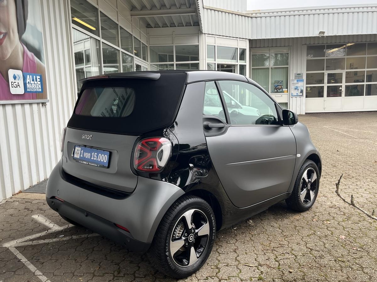 Smart ForTwo EQ cabrio*EXCLUSIVE*22kW*CAM*MEDIA*ALU*ALLW*LED*SHZ*