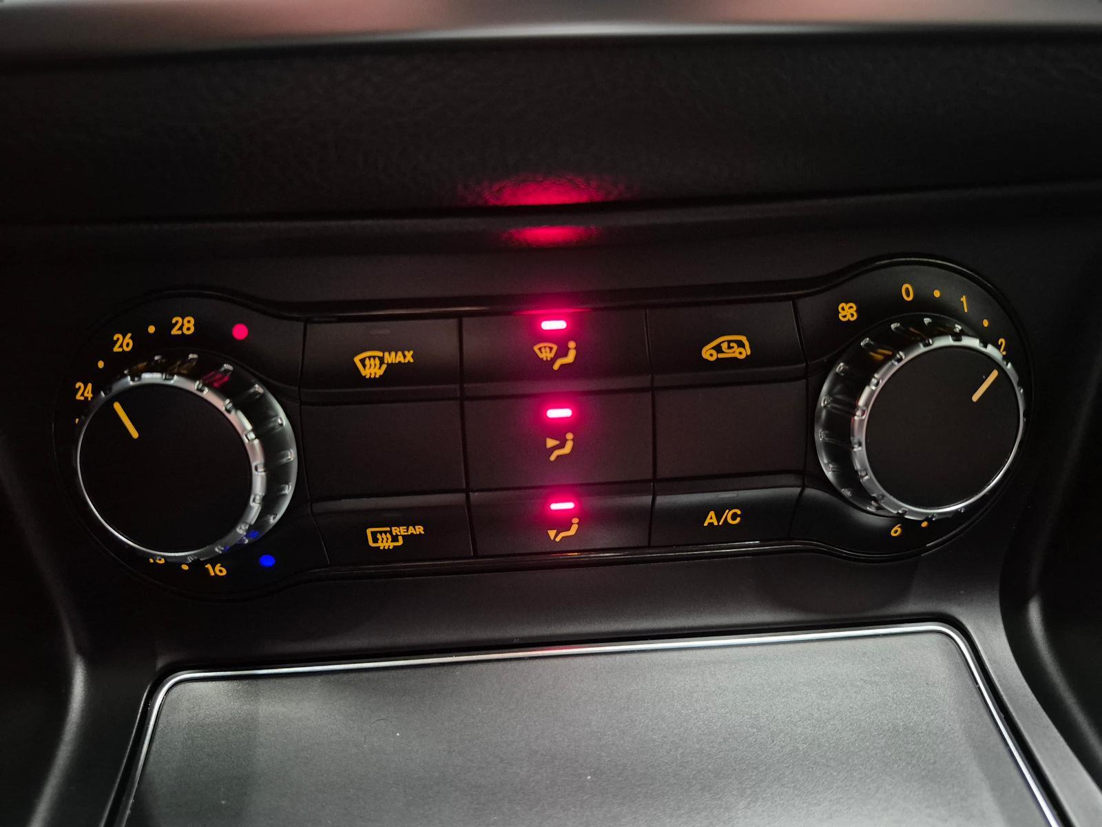 Mercedes-Benz GLA 180 LED/Navi/SHZ/Kam/Tempom./el.Heck/18-LM