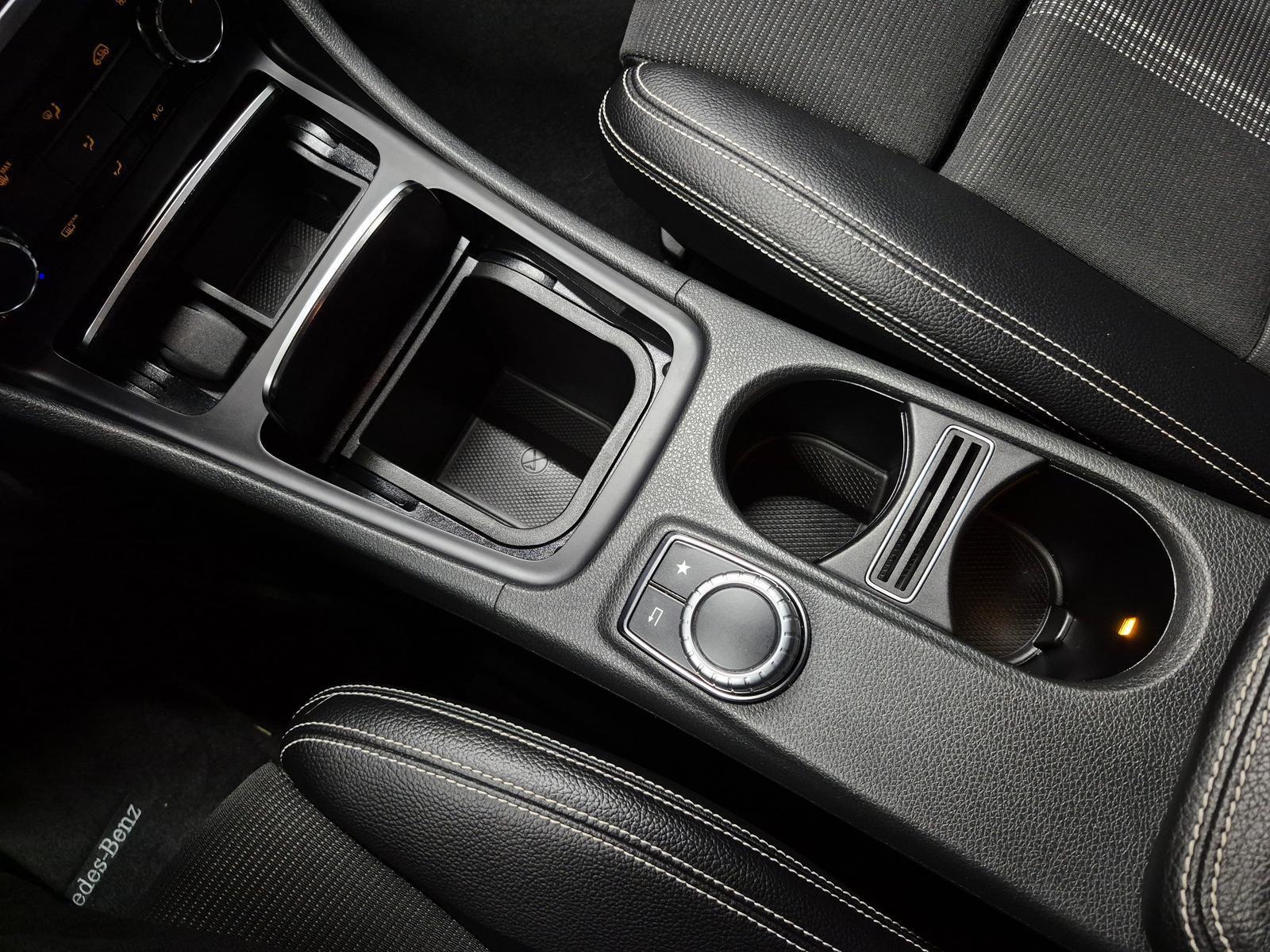 Mercedes-Benz GLA 180 LED/Navi/SHZ/Kam/Tempom./el.Heck/18-LM