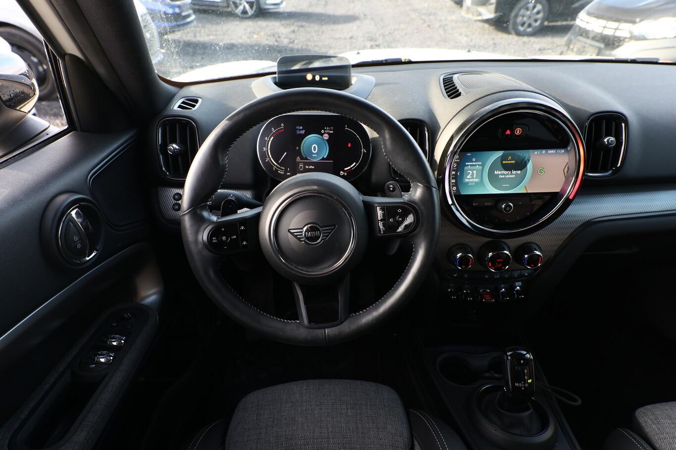 MINI Cooper Countryman Cooper SD ALL4  Trim PanoD DCC 18Z