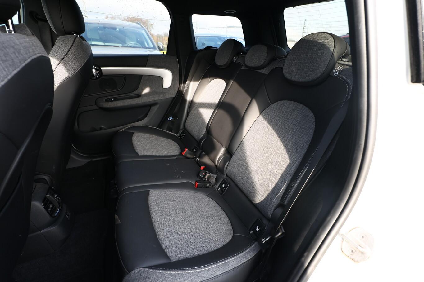 MINI Cooper Countryman Cooper SD ALL4  Trim PanoD DCC 18Z