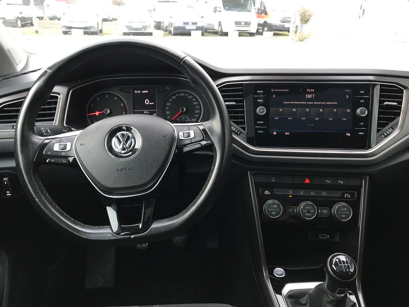 Volkswagen T-Roc Style,Panor,Navi,ACC,Bluet,PDC,Scheckh.