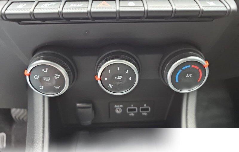 Renault Captur II 1.0 TCE 90 EQUILIBRE NAVI KLIMA LED DAB ALL-SE