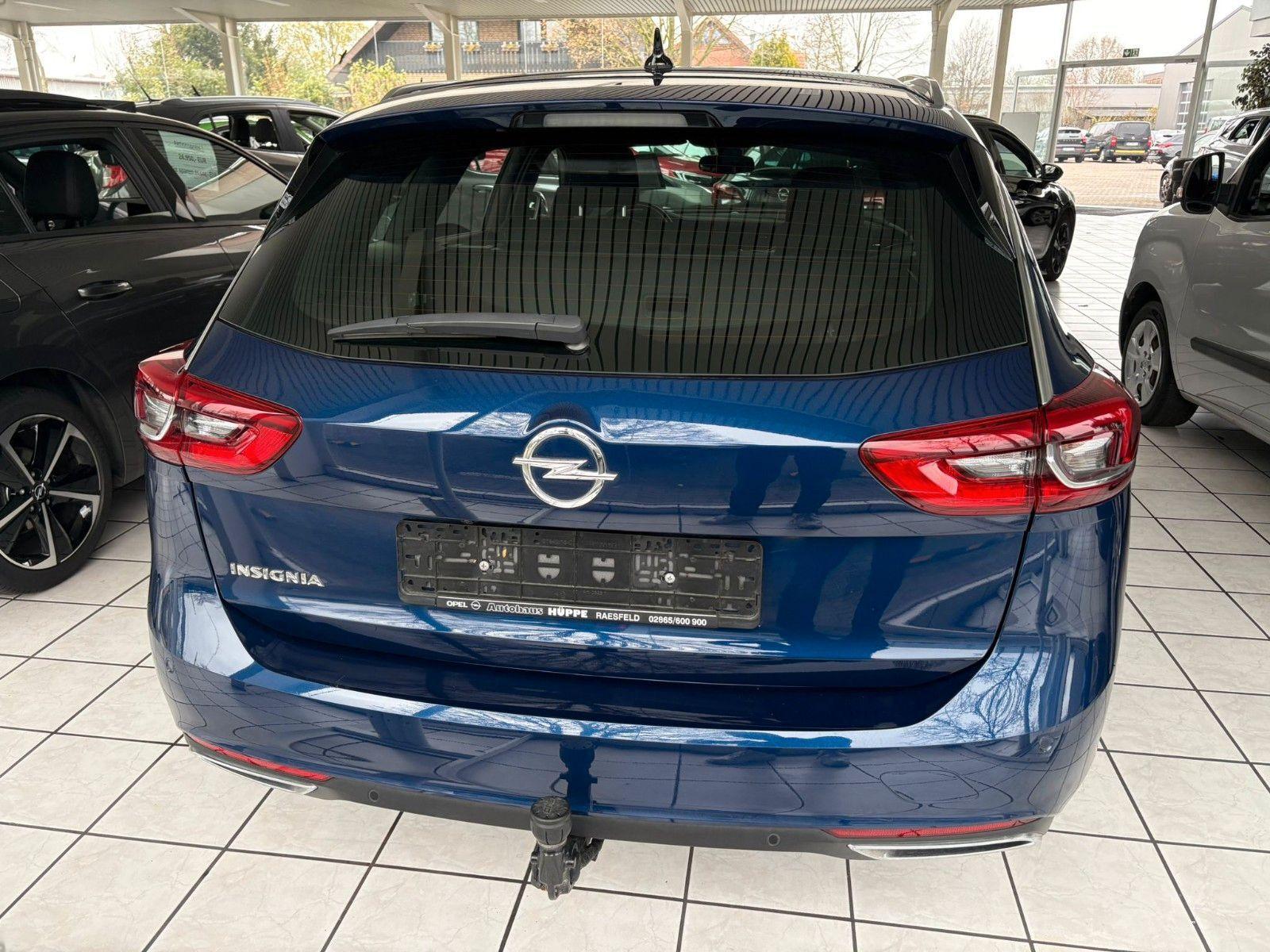 Opel Insignia B Sportstourer Business AT8 mit AHK