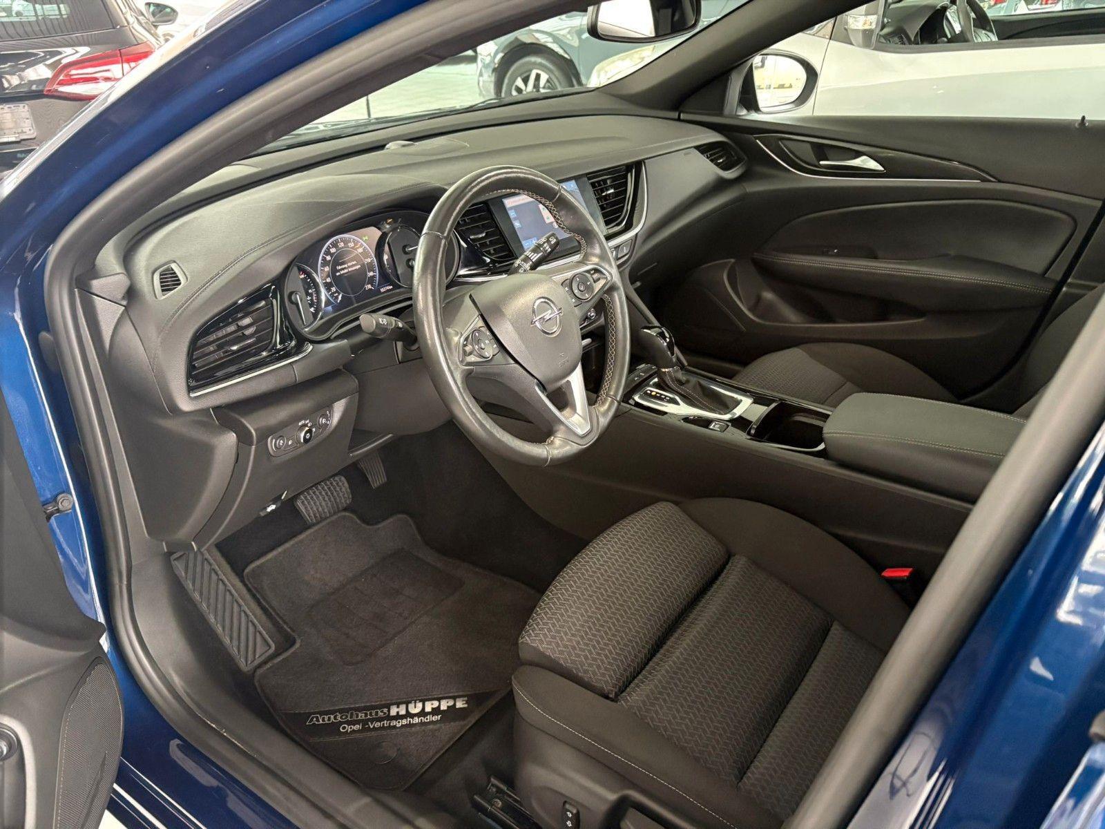 Opel Insignia B Sportstourer Business AT8 mit AHK