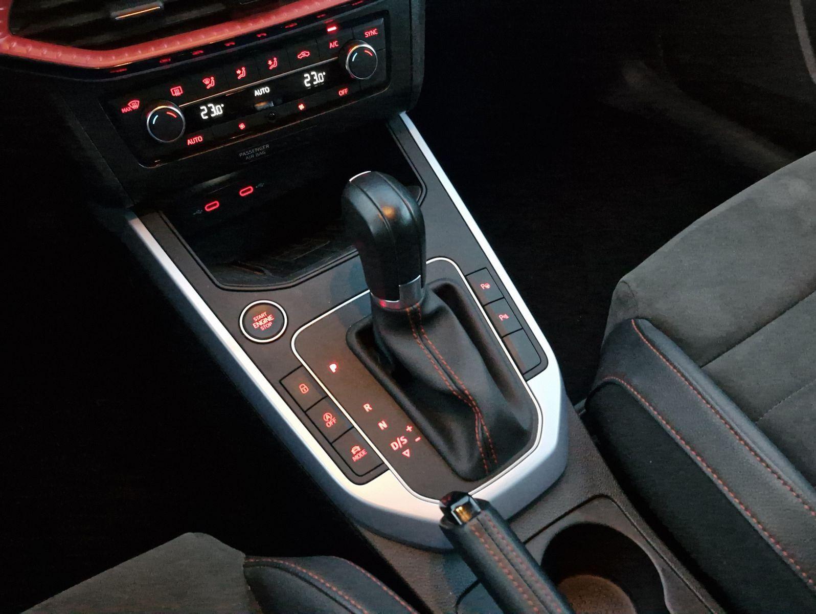 Seat Arona 1.5 TSI DSG FR Navi LED+ Alcantara Kamera