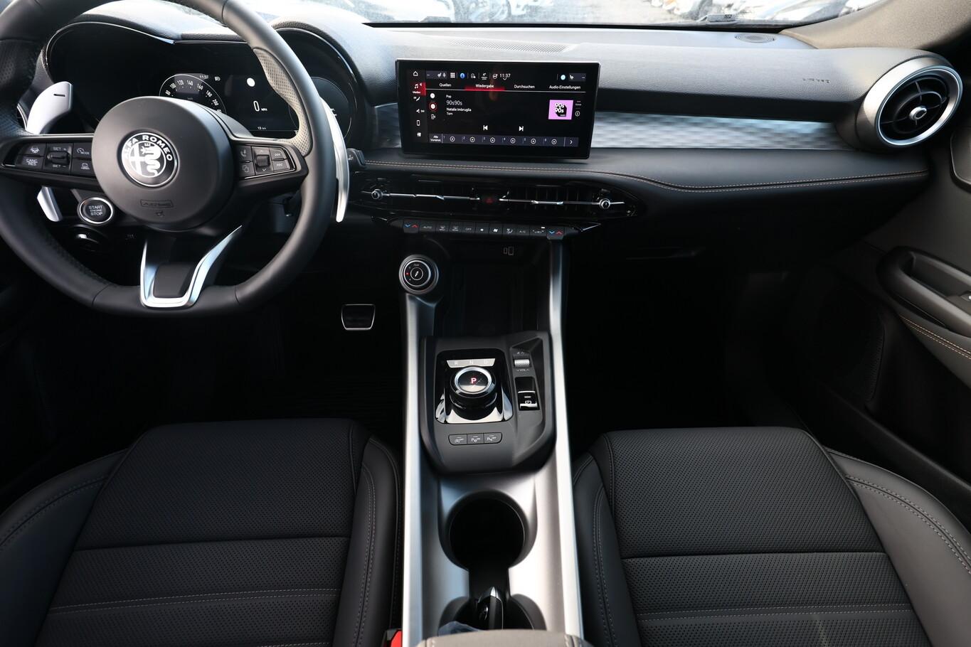 Alfa Romeo Tonale 1.6 D 130 TCT Veloce TechnoP Pano 20Z ACC