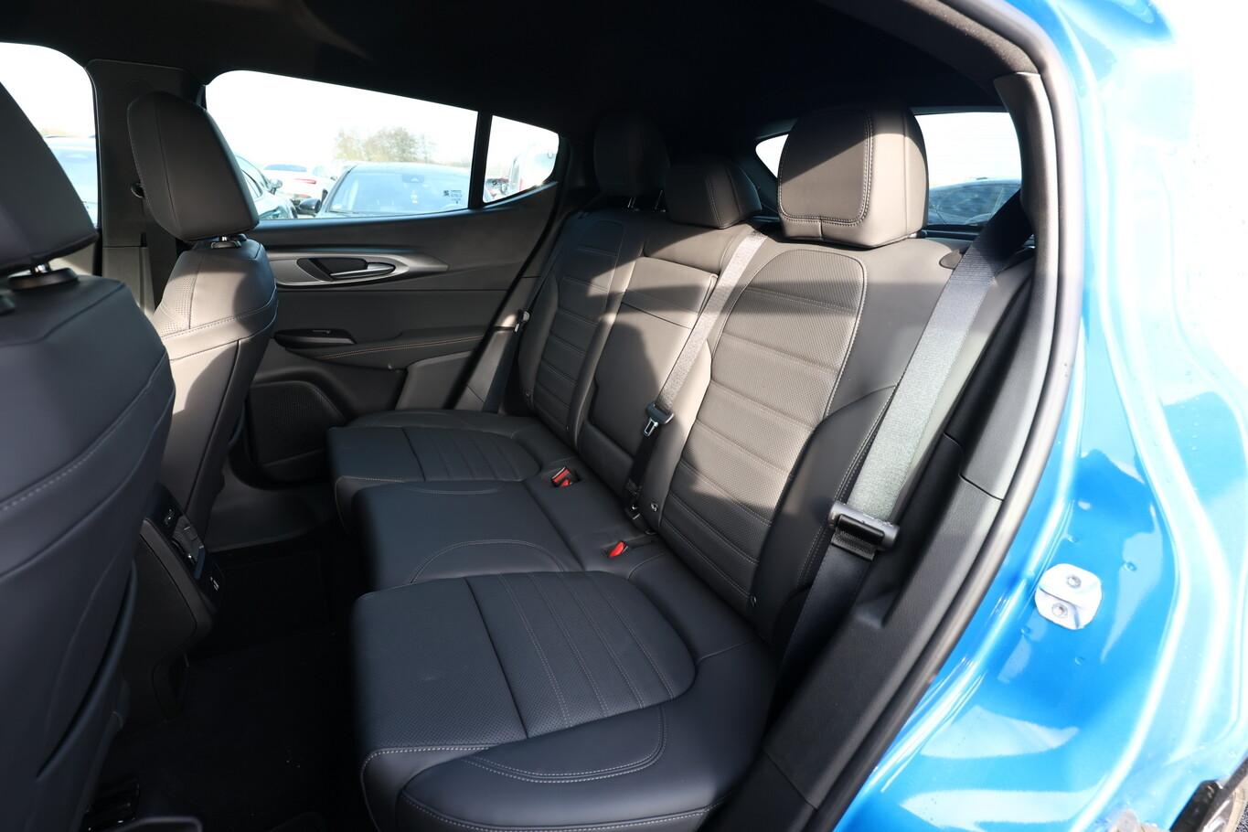 Alfa Romeo Tonale 1.6 D 130 TCT Veloce TechnoP Pano 20Z ACC