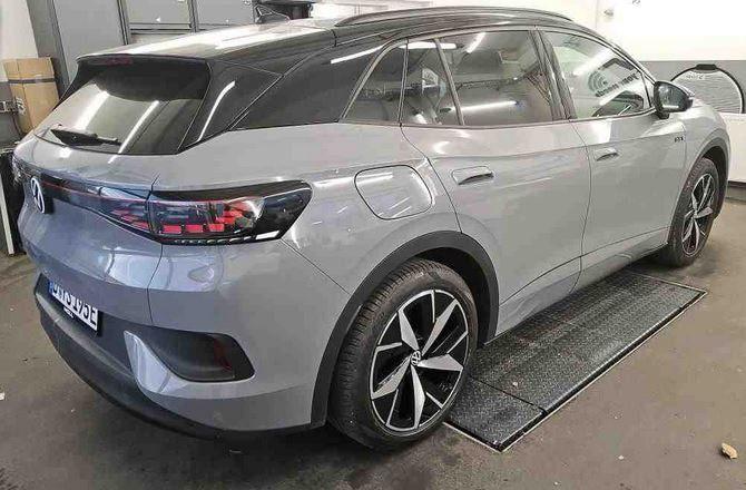 Volkswagen ID.4 GTX 4Motion IQ-LIGHT+NAVI+RFK+DCC+DCC