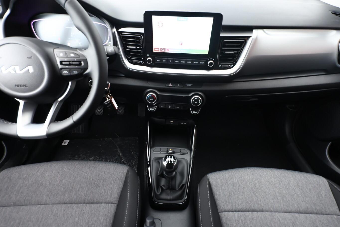 Kia Stonic 79 LED PrivG Nav Kam 2xPDC LM16 Temp Klim