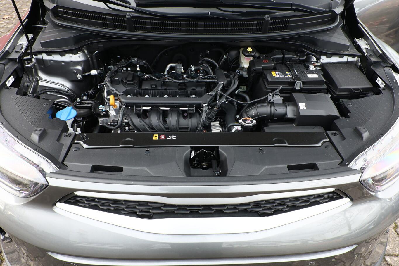 Kia Stonic 79 LED PrivG Nav Kam 2xPDC LM16 Temp Klim