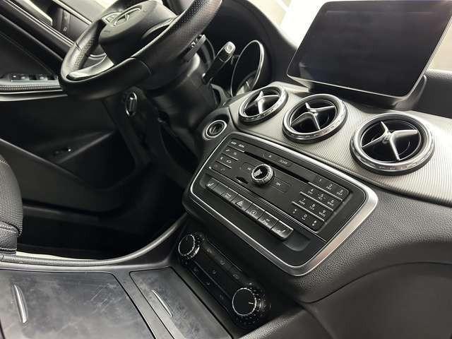 Mercedes-Benz GLA 200 Score 