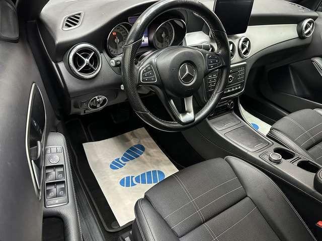 Mercedes-Benz GLA 200 Score 