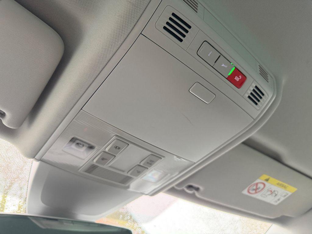 Volkswagen Golf 7 Lim. R-Line Highline*ACC*KAMERA*AHK*LED