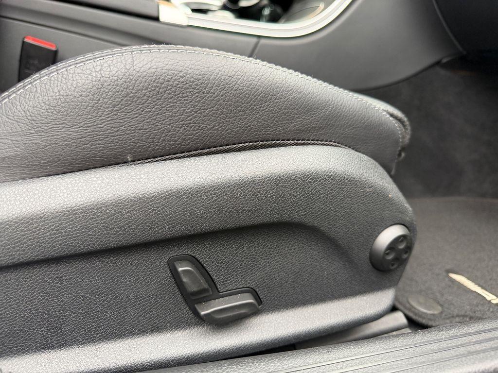 Mercedes-Benz C 300 Coupe AMG Line*ACC*LEDER*LED*KAMERA*SHZ