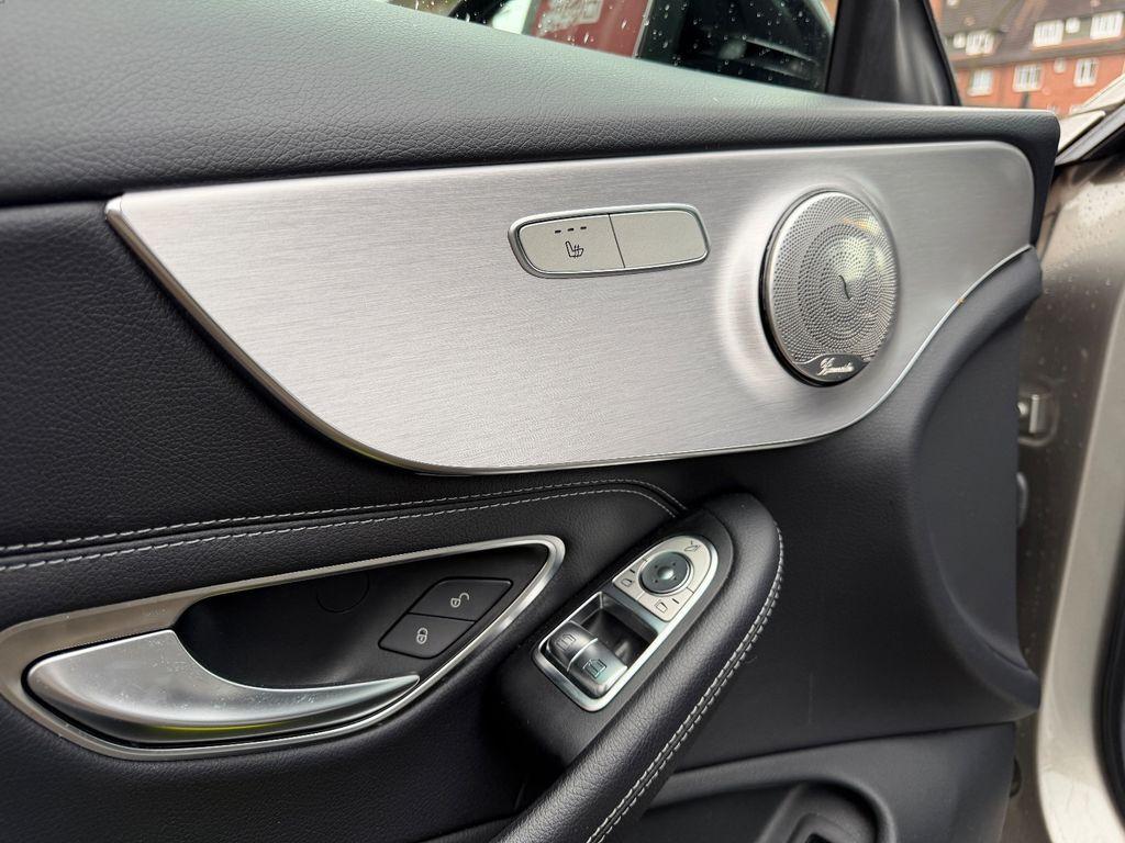 Mercedes-Benz C 300 Coupe AMG Line*ACC*LEDER*LED*KAMERA*SHZ