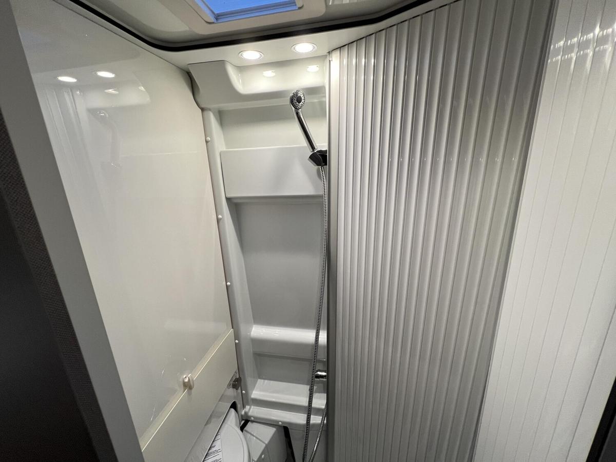 Malibu Van diversity 640 LE K MJ26+180PS+ACC+Kamera