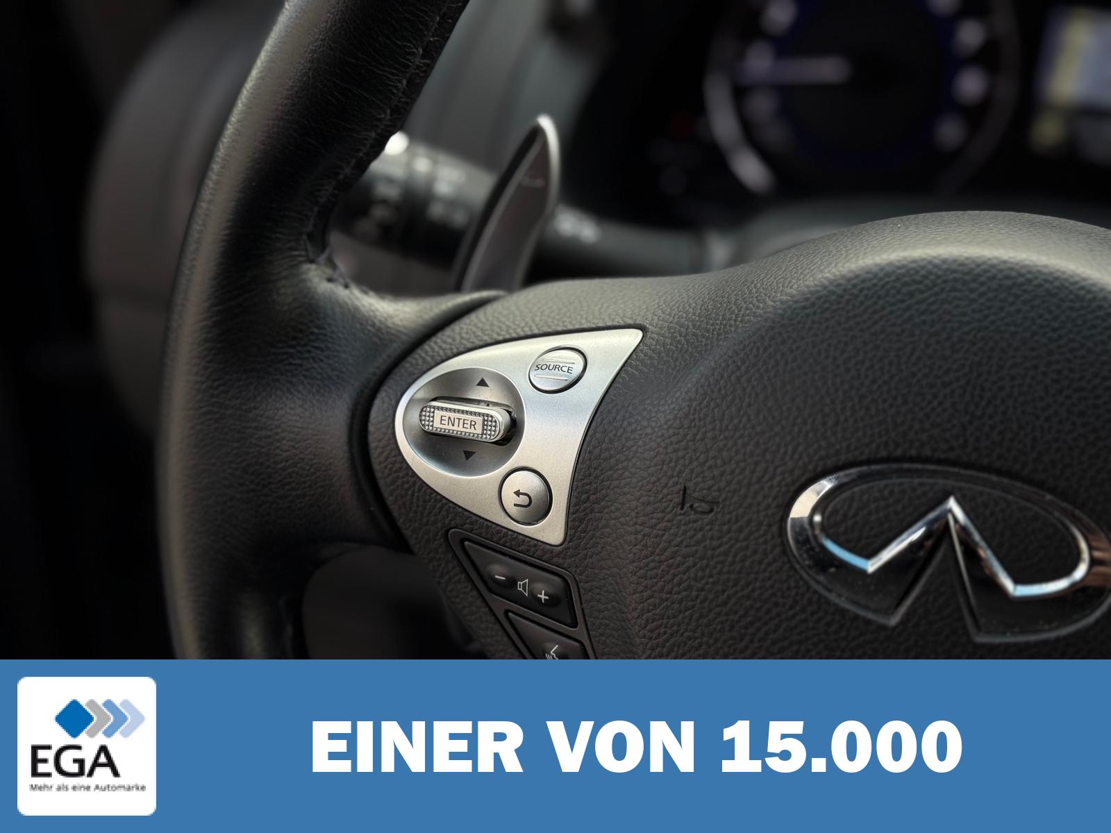 Infiniti QX70 3.7 V6 Navi*SHZ*AHK