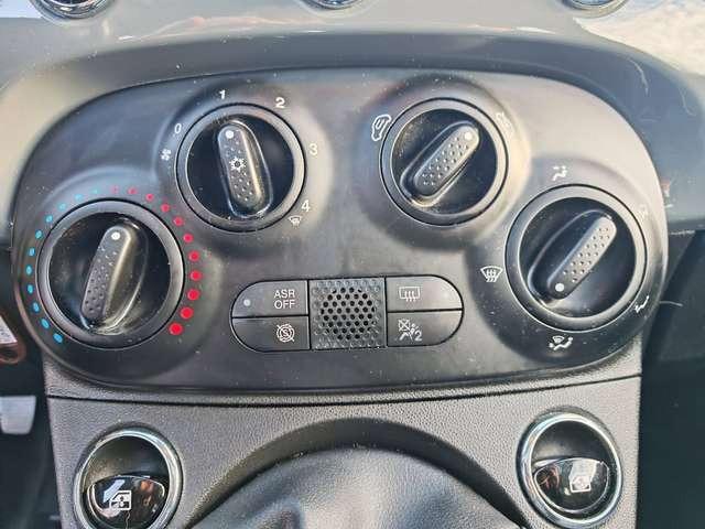 Fiat 500 0.9 8V TwinAir Lounge 63kW E6D Klima-PDC-M+S-ALU