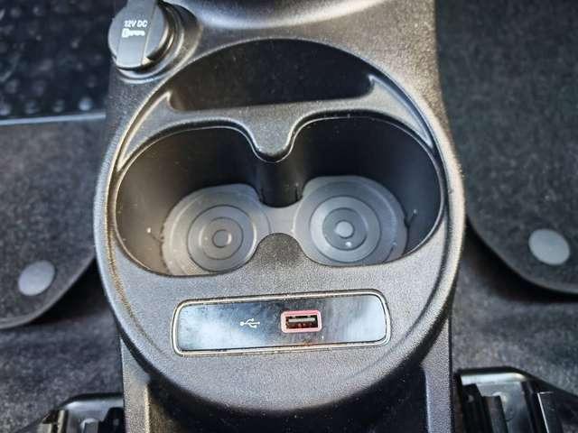 Fiat 500 0.9 8V TwinAir Lounge 63kW E6D Klima-PDC-M+S-ALU