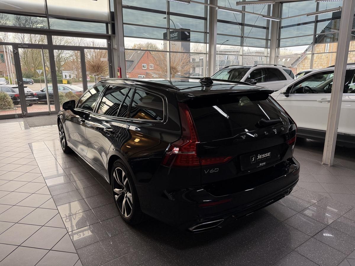 Volvo V60 T6 Twin Engine AWD R-Design LED Pano. H&K AHK