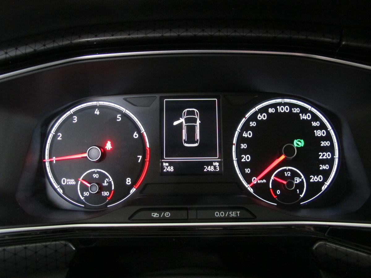 Volkswagen T-Cross 1,0 TSI Style DSG Navi ACC LED SHZ Alu17