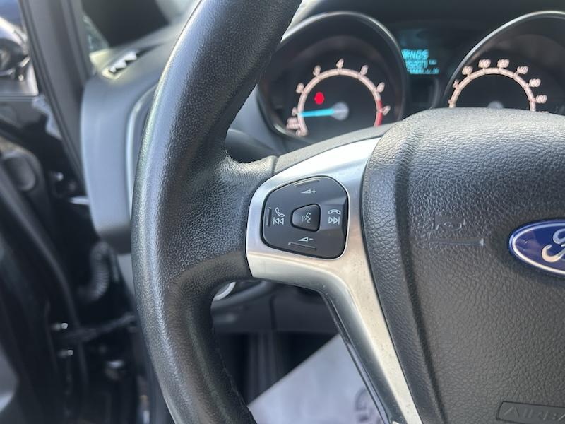 Ford B-Max 1.6 TITANIUM AUTOMATIK KLIMA*SHZG*BTH*NAVI*ALU*PDC