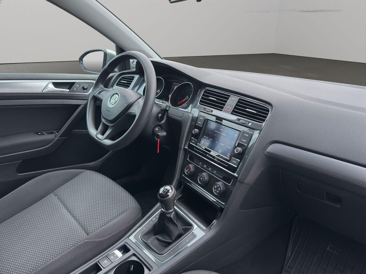 Volkswagen Golf VII AHK/PDC/15-Zoll-LM/Tempomat/BT