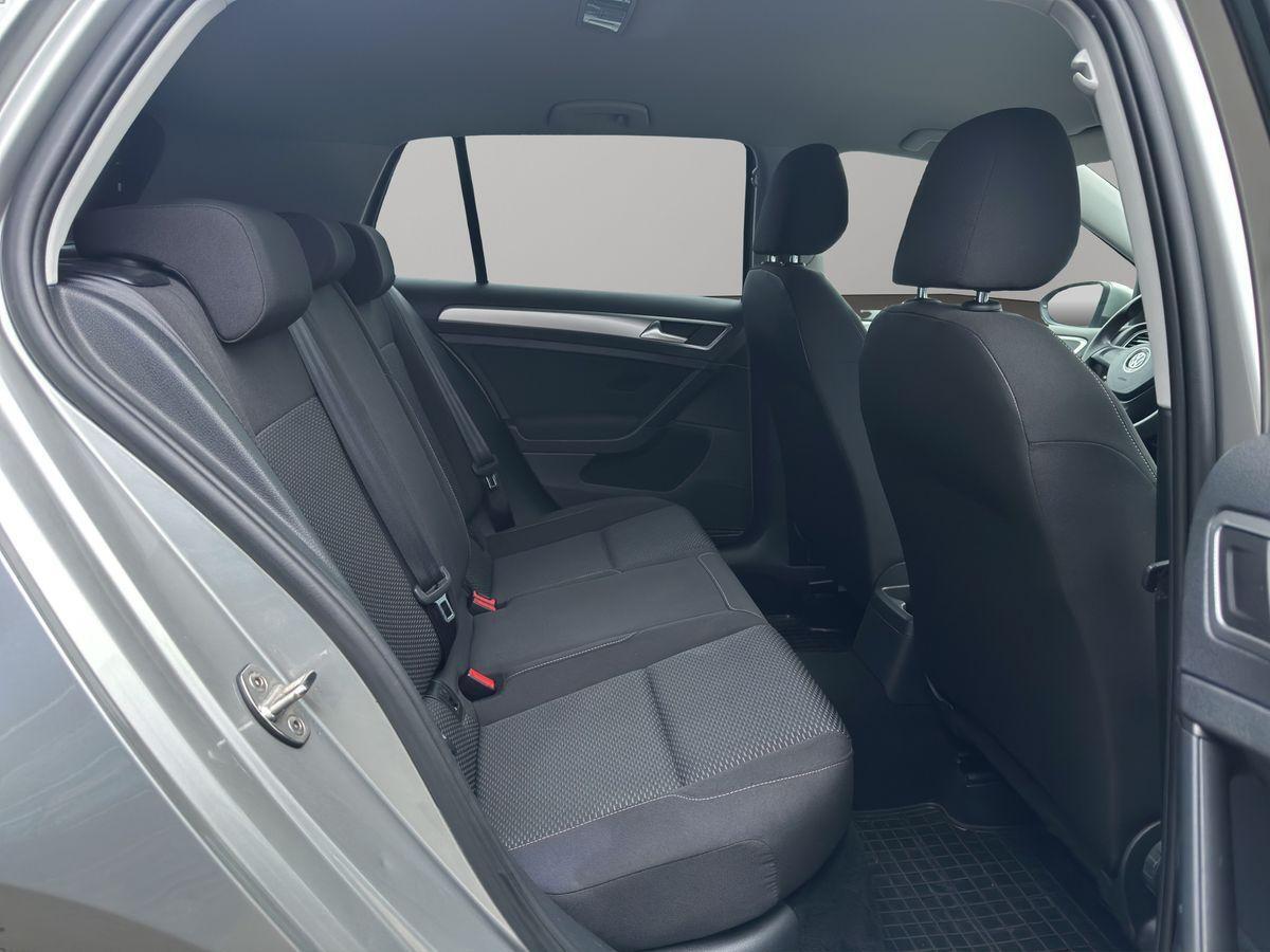 Volkswagen Golf VII AHK/PDC/15-Zoll-LM/Tempomat/BT