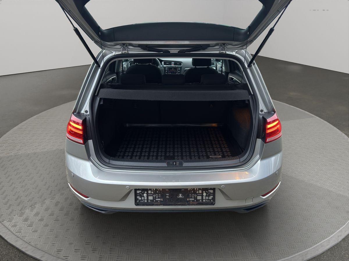 Volkswagen Golf VII AHK/PDC/15-Zoll-LM/Tempomat/BT