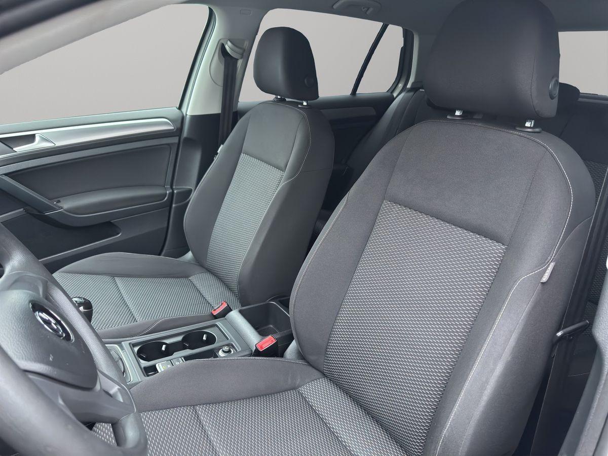 Volkswagen Golf VII AHK/PDC/15-Zoll-LM/Tempomat/BT