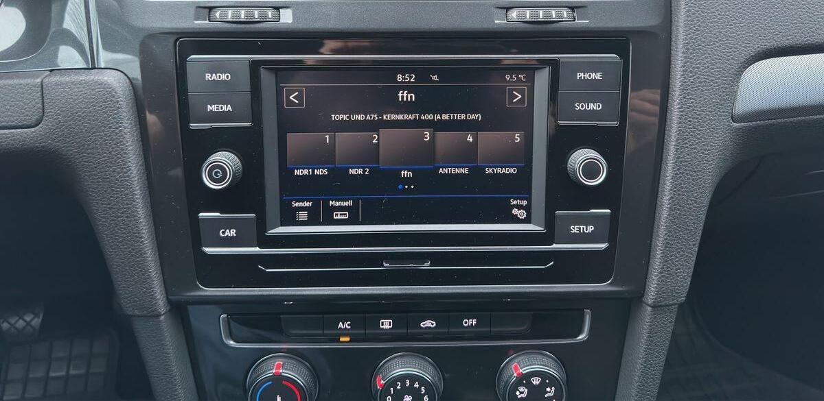 Volkswagen Golf VII AHK/PDC/15-Zoll-LM/Tempomat/BT