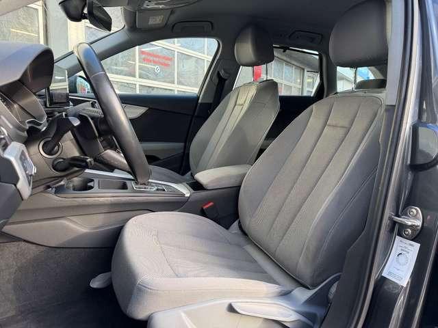 Audi A4 Avant 35 TDI S LINE/AHK/NAVI/SHZ/KEYLESS