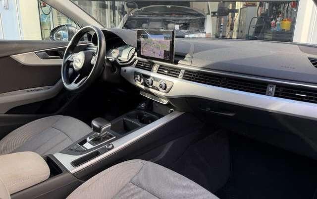 Audi A4 Avant 35 TDI S LINE/AHK/NAVI/SHZ/KEYLESS