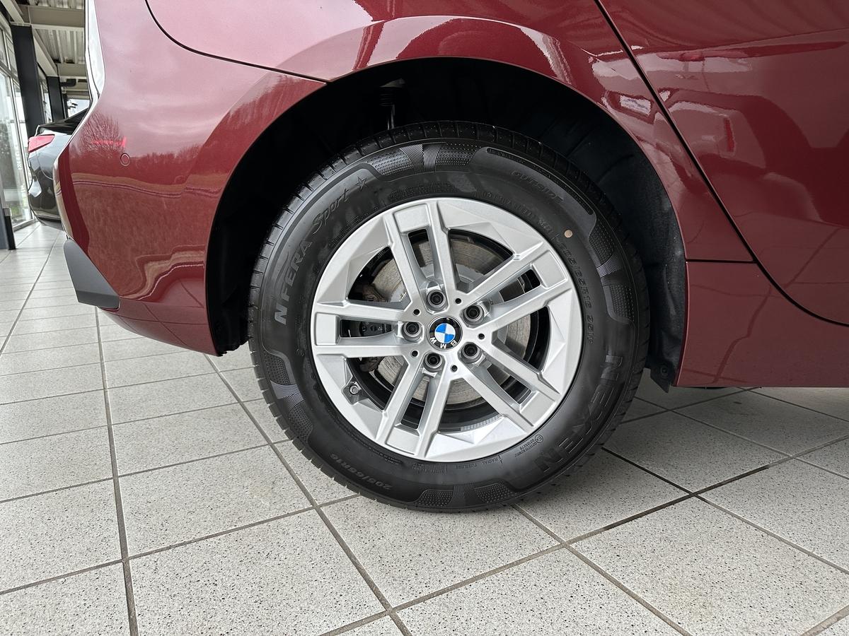 BMW 220 Active TourerAHK el Sitz Navi. LED Kamera PDC 