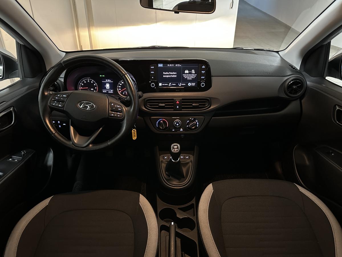 Hyundai i10 1.0 Trend MPI Allwettereifen PDC Sitzhz. Lenkradhz.