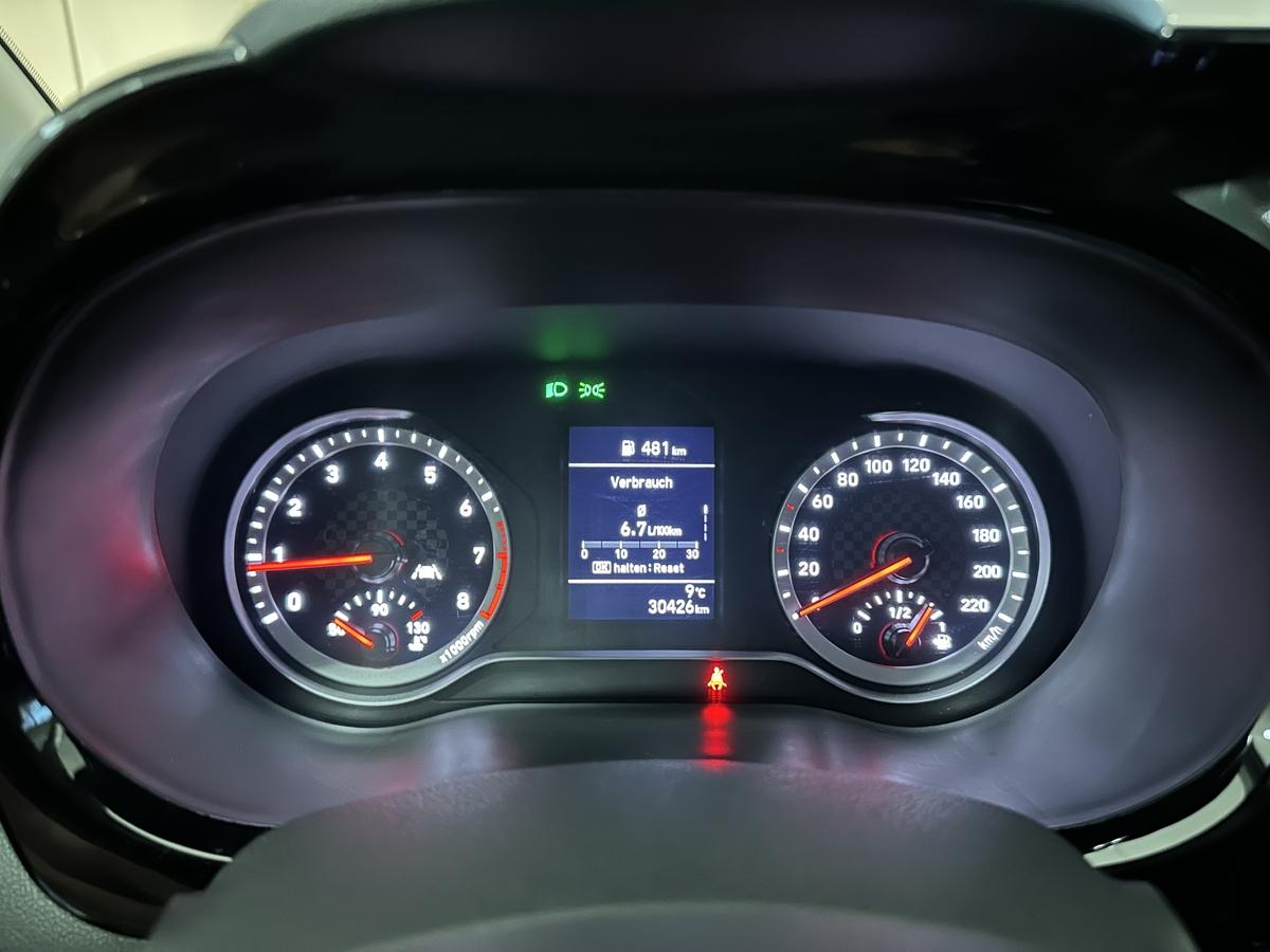 Hyundai i10 1.0 Trend MPI Allwettereifen PDC Sitzhz. Lenkradhz.