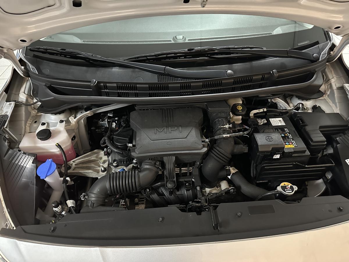 Hyundai i10 1.0 Trend MPI Allwettereifen PDC Sitzhz. Lenkradhz.