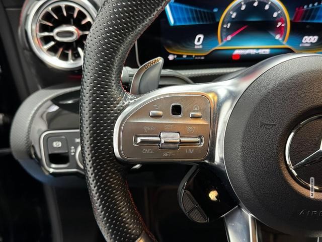 Mercedes-Benz CLA Shooting Brake CLA Shooting Brake 35 AMG 4Matic NiPa AHK Nav...