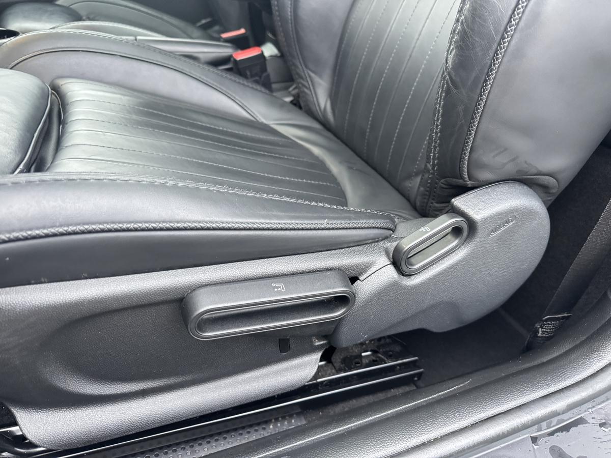 MINI Cooper Camden+LED+Leder+Pano+Kamera