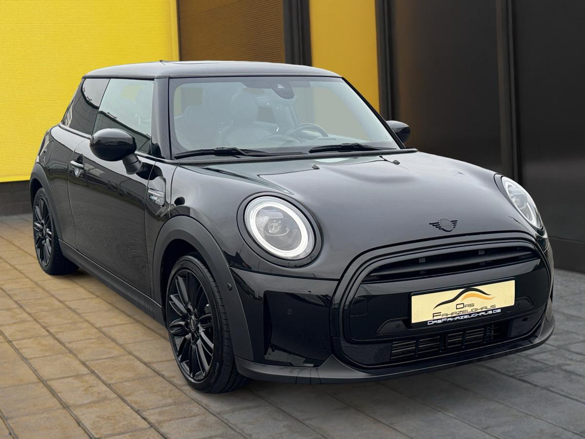 MINI Cooper Camden+LED+Leder+Pano+Kamera