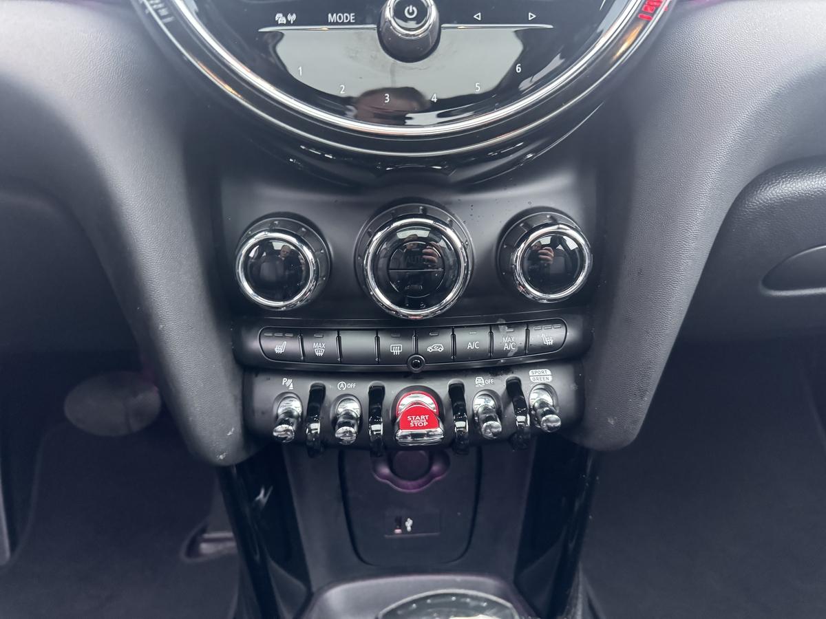 MINI Cooper Camden+LED+Leder+Pano+Kamera