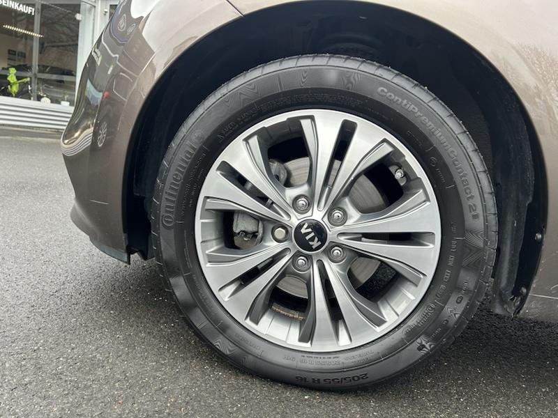 Kia Venga 1.6 CVVT AUTOMATIK*KLIMA*SHZG*NAVI*BTH*PDC*R-CAM