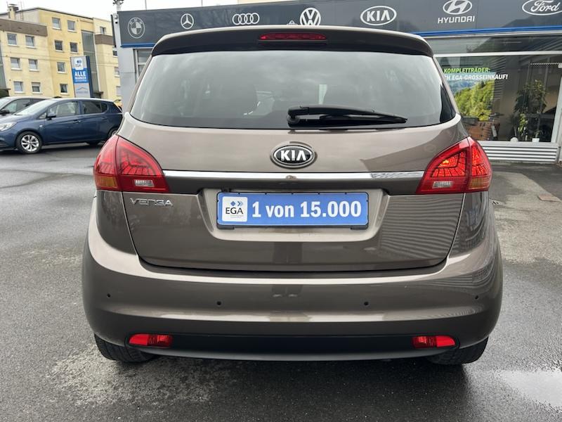 Kia Venga 1.6 CVVT AUTOMATIK*KLIMA*SHZG*NAVI*BTH*PDC*R-CAM
