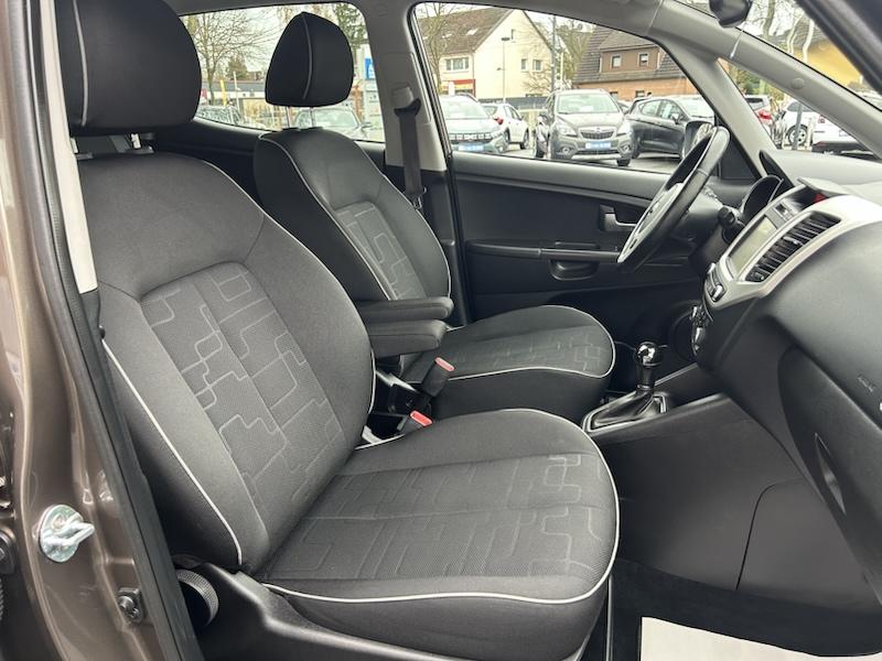 Kia Venga 1.6 CVVT AUTOMATIK*KLIMA*SHZG*NAVI*BTH*PDC*R-CAM