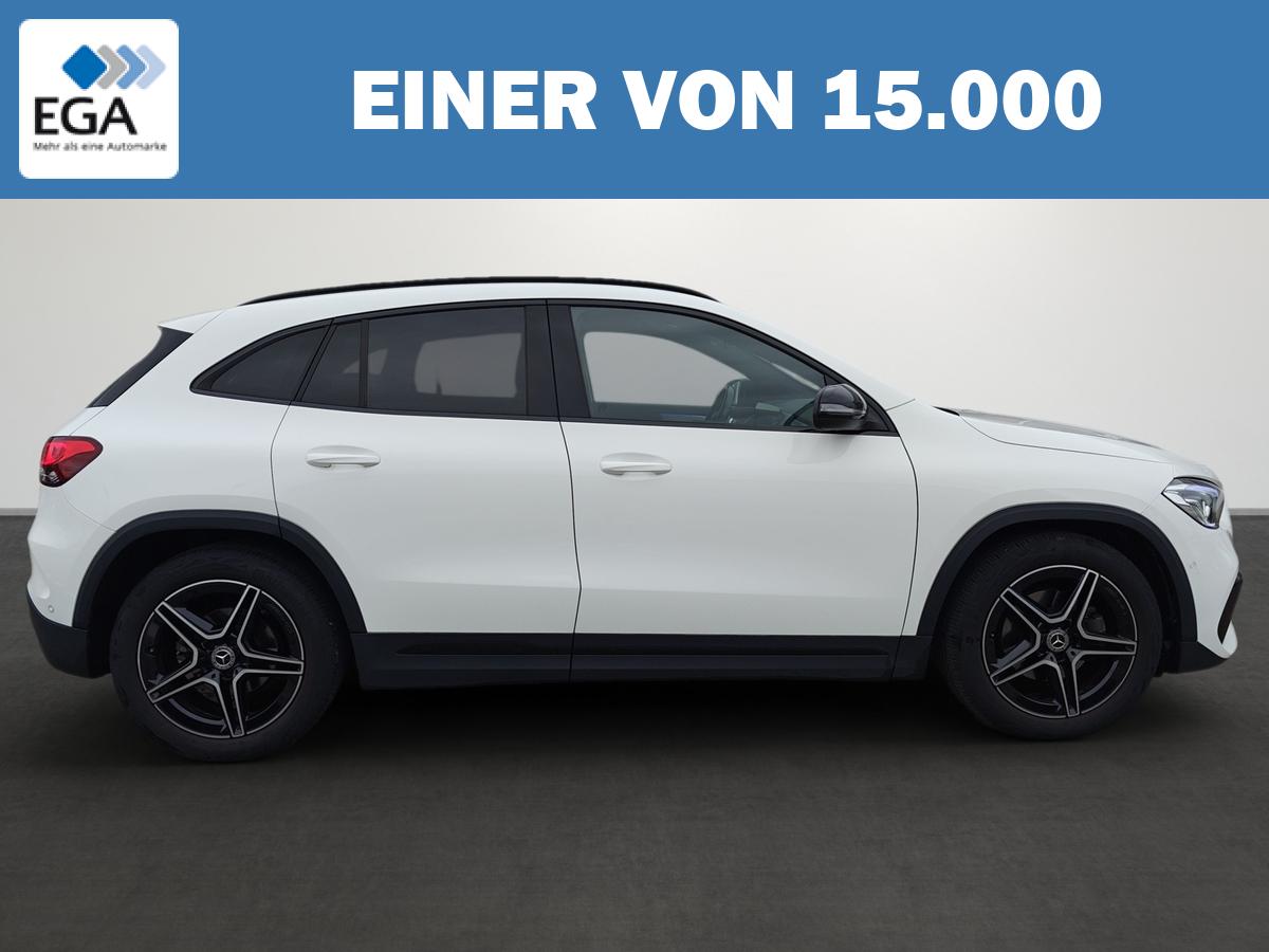 Mercedes-Benz GLA 200 AMG Line AHK Pano Parklenkass. Navi