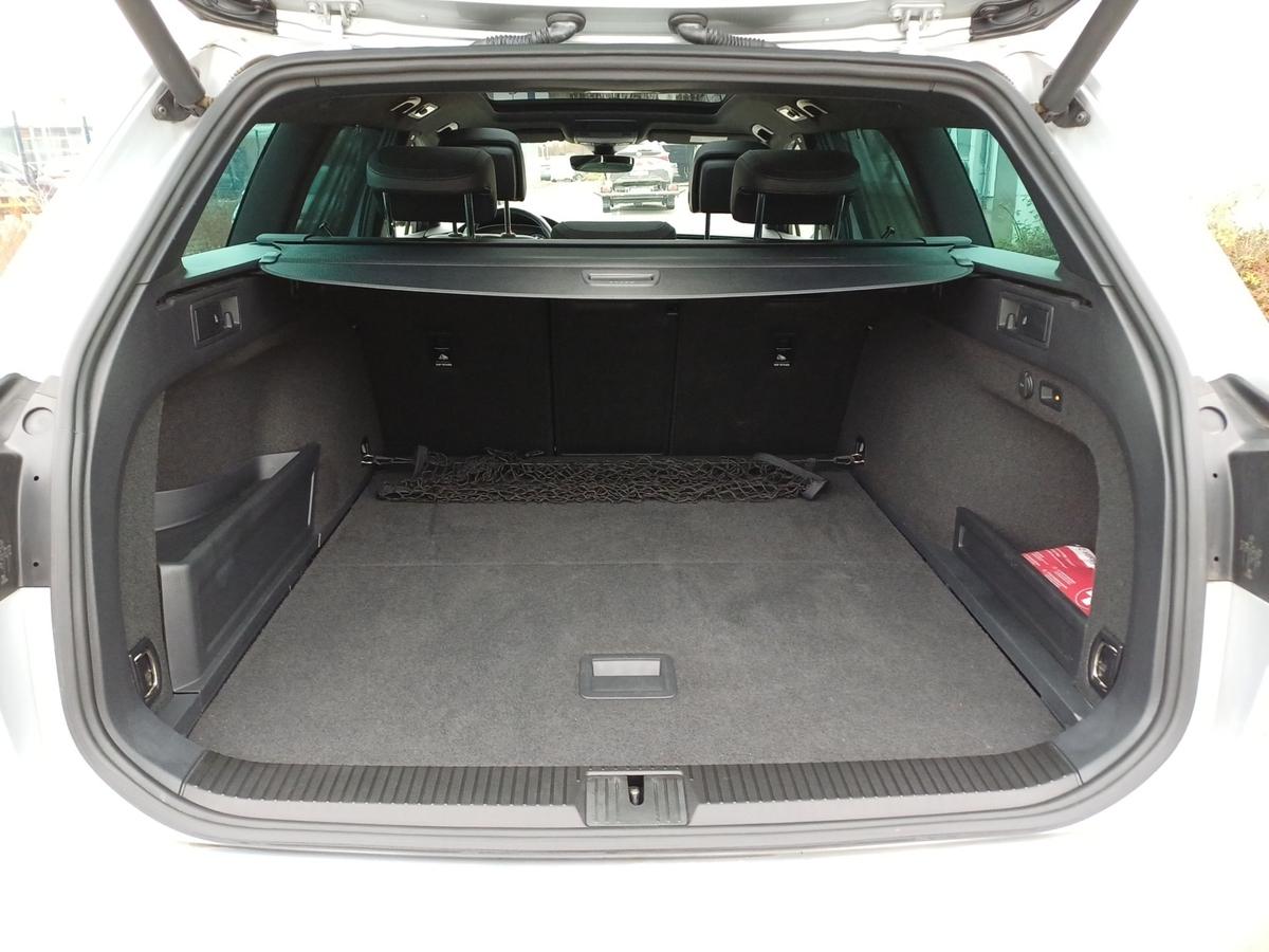 Volkswagen Passat Variant 1.4 TSI GTE AHK Pano Head-Up Navi Standh. LED