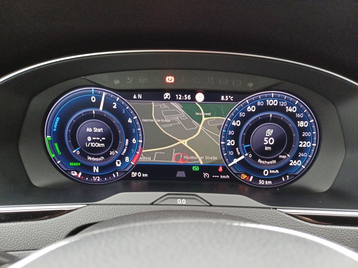 Volkswagen Passat Variant 1.4 TSI GTE AHK Pano Head-Up Navi Standh. LED